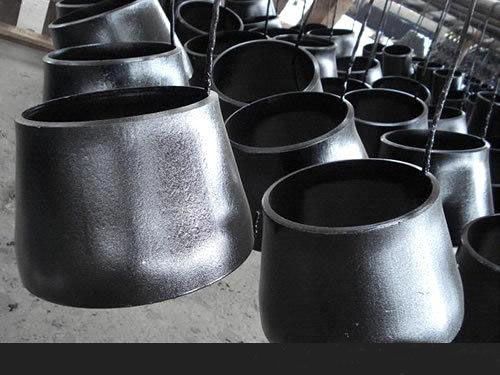 Reductor concéntrico ASTM A234 WP12 del acero de aleación de ASTM A815 para la soldadura de extremo 0