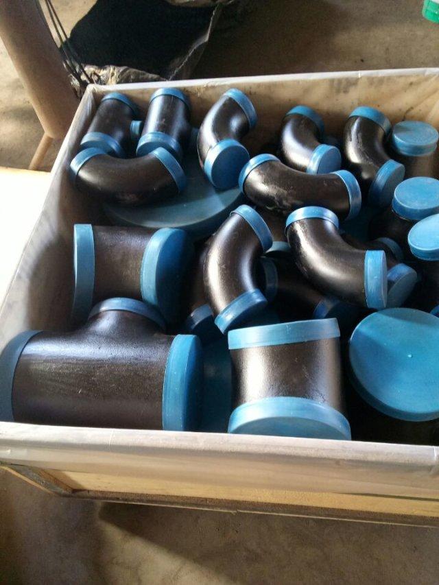 Flanges de cuello de soldadura de acero al carbono ANSI B16.5 personalizablesVenta caliente SW, BW, estilos THD para diversas conexiones de tuberías 2