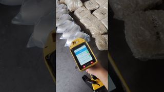Escaparate de productos de codo de cobre y níquel 90/10